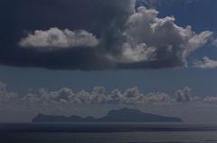 63-Capri vista da Napoli,2 ottobre 2012